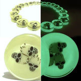 2pcs Glow-In-The-Dark Skull Ear Plugs 3D Acrylic Ear Expanders