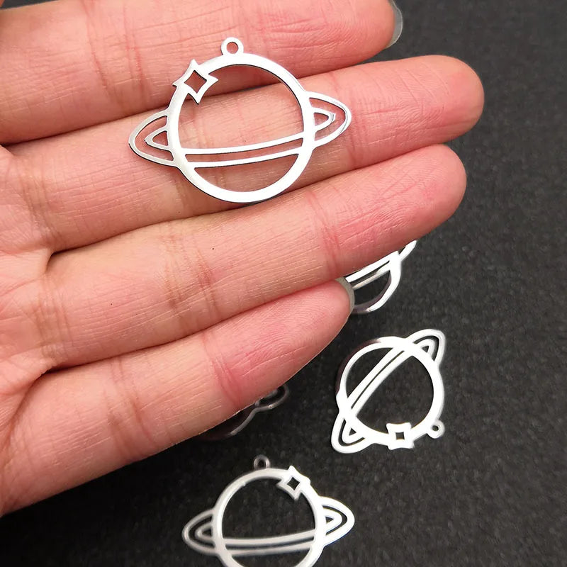 2pcs Planet Stainless Steel Pendant Keychain DIY Jewelry Findings