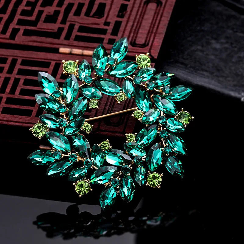 Crystal Wreath Flower Brooch Costume Jewelry Fine Gift