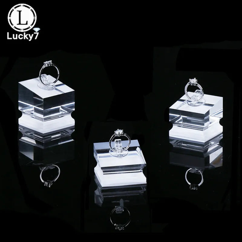 Acrylic Ring Seat Jewelry Display Stand Transparent