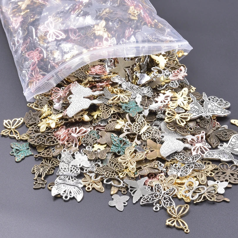 Vintage Alloy Butterfly Pendant Charms Random Mix for Jewelry DIY