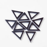 30~50Pcs Non-Magnetic Synthetic Hematite Triangle Heart Ring Pendants