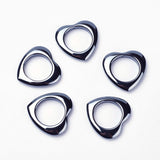 30~50Pcs Non-Magnetic Synthetic Hematite Triangle Heart Ring Pendants