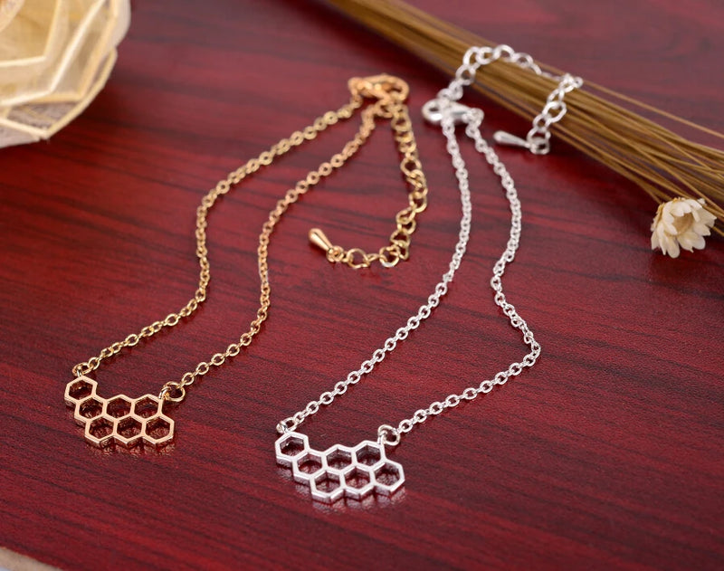 30 PCS/lot Women's Cat Bracelets - Cellular Hand Catenary