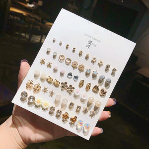 30 Pairs Women's Earrings Set Geometric Crystal Heart Beaded Stud Earrings