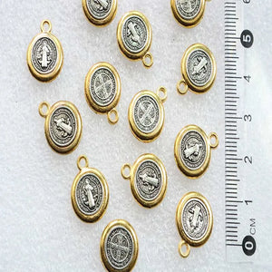 30Pcs 2-Color Benedict Honor Cross Religious Keychain Pendant Alloy DIY Jewel