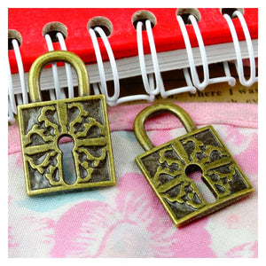 30PCS Antique Bronze Plated Lock Charms Pendants