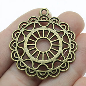 30pcs Round Hollow Pattern Earring Jewelry Findings Antique Bronze Silver