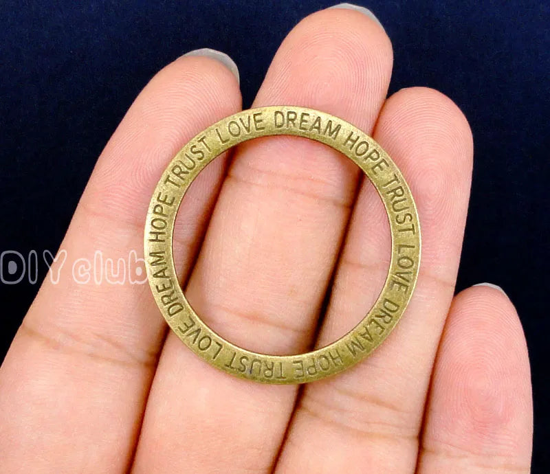 30pcs Antique Bronze Love Dream Hope Trust Circle Charms 36mm