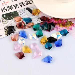30pcs Green Crystal Glass Leaf Beads 11x16mm Baroque Pendants