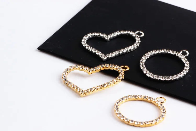 30pcs Alloy Gold/Silver Heart/Round Shape Pendants DIY Jewelry Finding