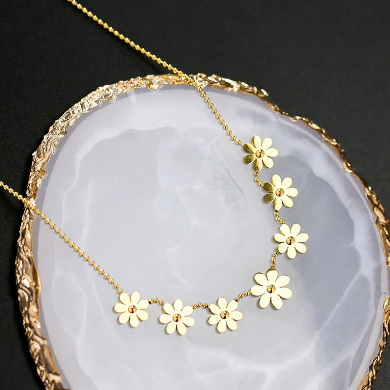 316L Stainless Steel Daisy Welding 7 Flowers Charm Choker Necklace