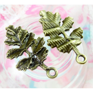 40pcs Retro Leaf Charm Antique Bronze Plated Necklace Pendants DIY Jewelry