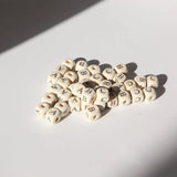 400Pcs 10mm Natural Wooden Alphabet Beads Cube Square Dice Letter Beads