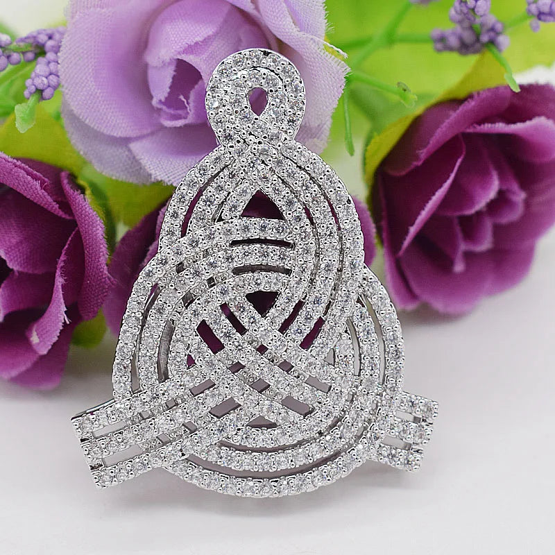 Elegant 40mm CZ-Inlaid Pearl Bracelet Buckle for Women