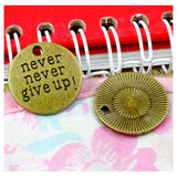 40pcs Antique Silver/Bronze Never Give Up Plate Charms Pendant 20MM
