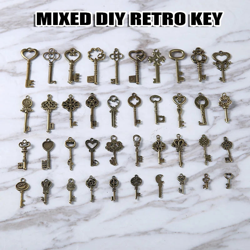 40 Vintage Antique Skeleton Keys Pendant DIY Jewelry Finding