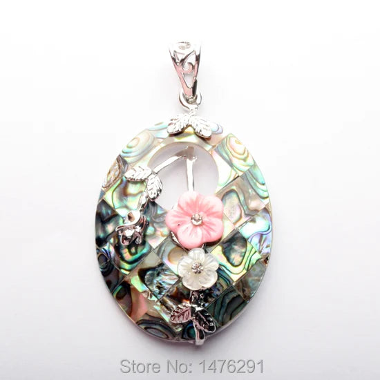 Natural Mother of Pearl Shell Oval Flower Bead Pendant