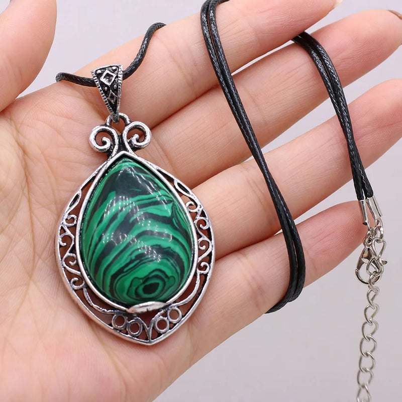 Green Aventurine Sand Rose Quartz Pendant Necklace for Women