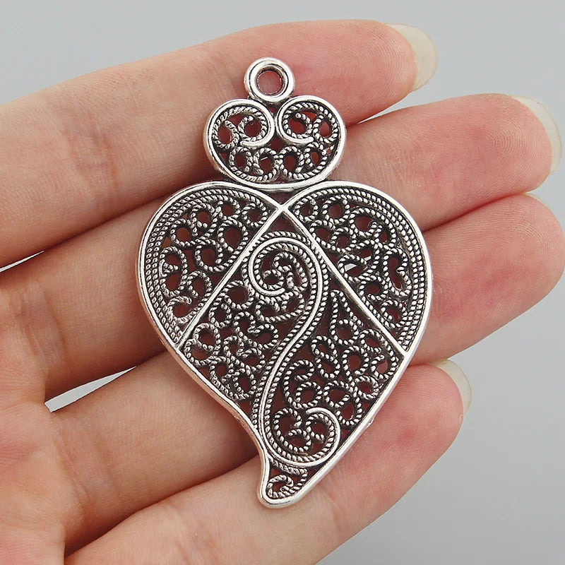 4PCS Antique Filigree Love Viana Heart Charms Pendants for DIY Jewelry