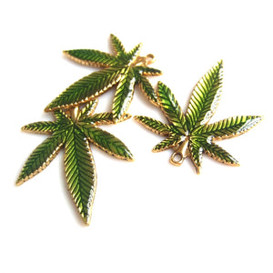 4Pcs Green Pot Leaf Weed Round Leaf Green Drop Oil Charms Pendant