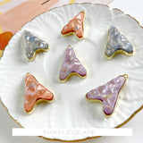 4pcs Resin Broken Shellfish Tail Pendant Jewelry DIY Accessories