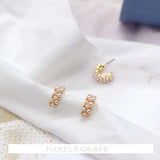 Retro Girl Earrings Round Portrait C-Type Pearl Earrings