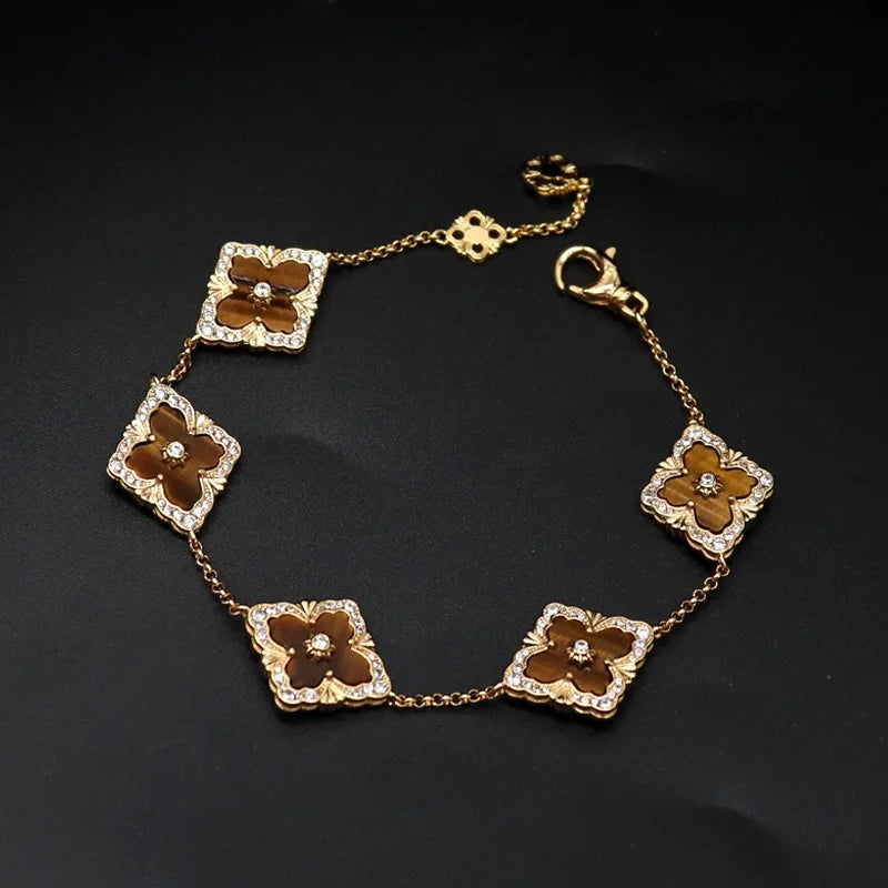 Zicorn Clover Enamel Shell Clavicle Chain Bracelet