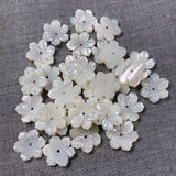 5 PCS Mother Of Pearl Shell Flower Beads Natural for Jewelry Making DIY
