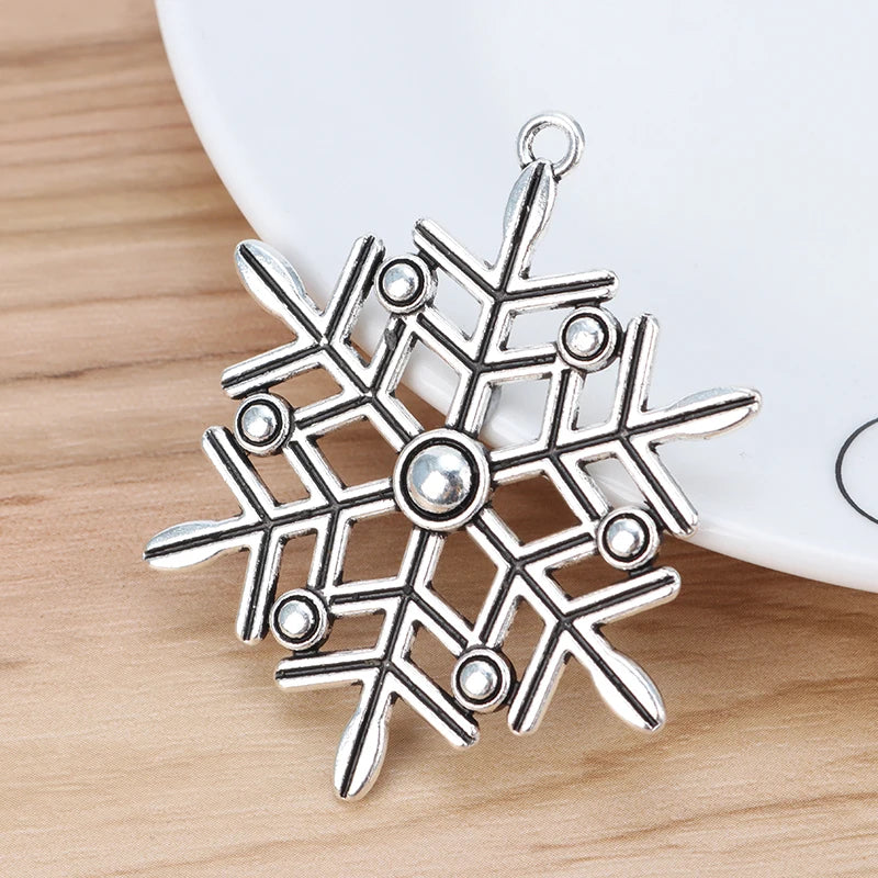 5 Tibetan Silver Christmas Snowflake Charms DIY Necklace Pendants