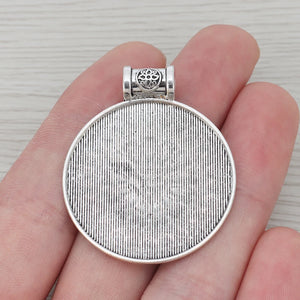 5 Tibetan Silver Round Flower Charms Pendants For Necklaces 40x30mm