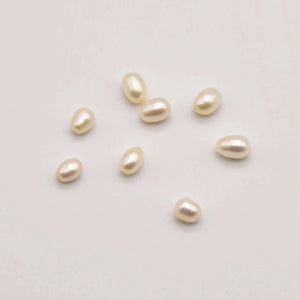 50 Pcs/Lot 3mm 4mm Natural Rice-Shaped Freshwater Pearls JA0250
