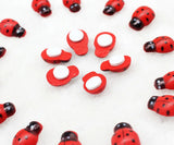 500pcs Hand Painted Wood Ladybug Craft Ornament 15mm Adhesive Beads