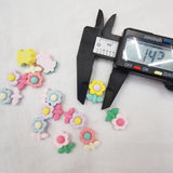 500pcs DIY Sunflowers Resin Sticker Beads for Scrapbook Jewelry Making