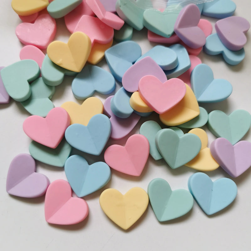 500 Resin Flat Heart Beads for Jewelry Making