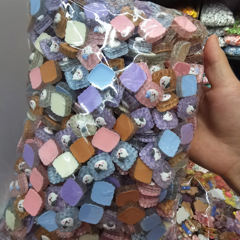 500pcs 18mm DIY Resin Jelly Bear Sticker Beads for Jewelry Making
