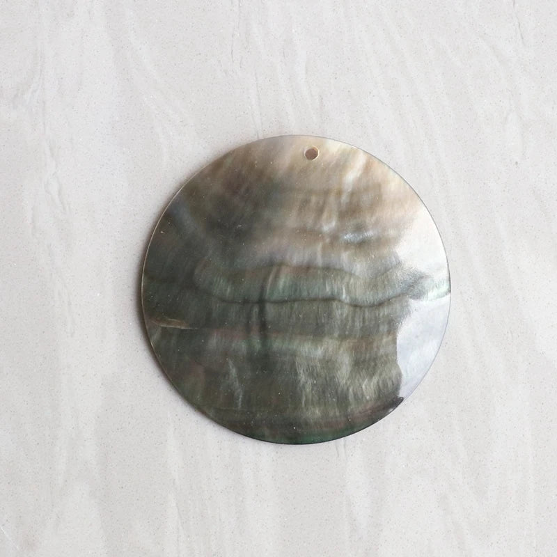 20Pcs Natural Shell Round Charms Pendants Jewelry Findings
