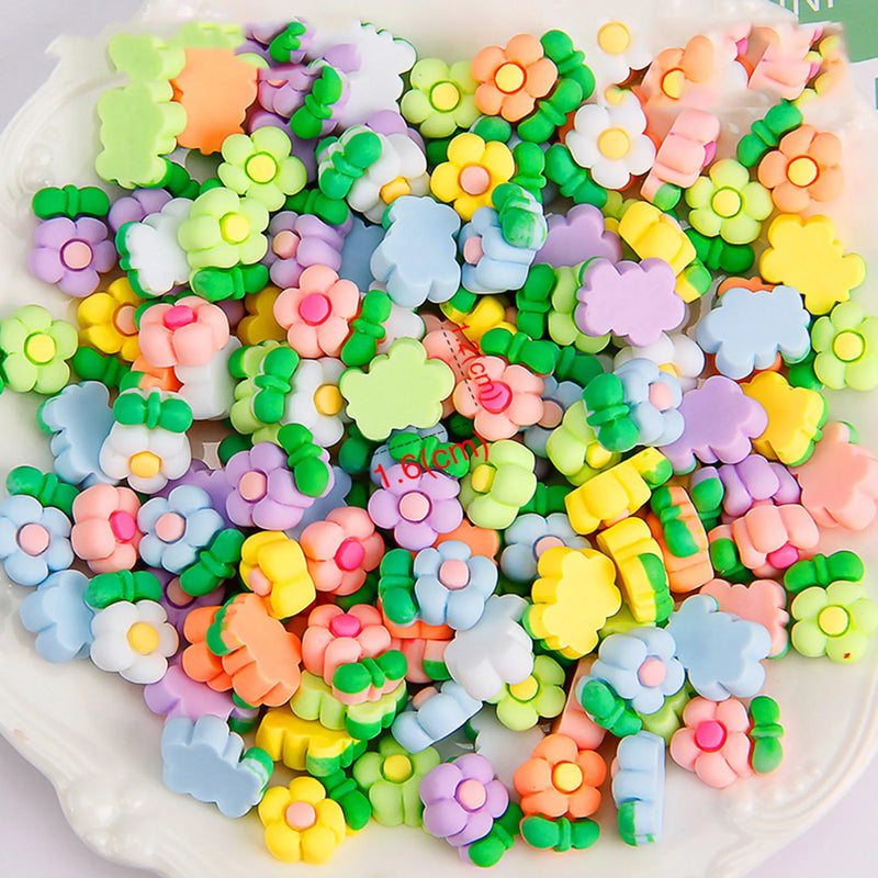50Pcs Mixed Mini Cartoon Resin Accessories for DIY Crafts