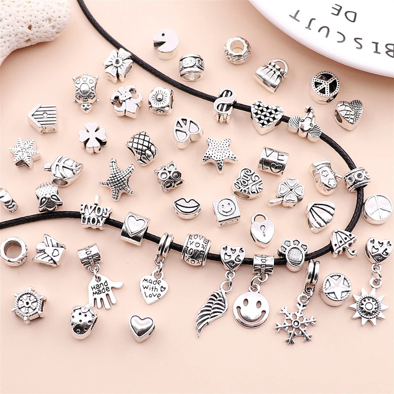 50Pcs/Set Smiley Pendant Charm for DIY Bracelet Jewelry Making