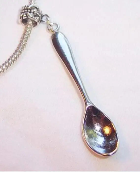 50Pcs Vintage Kitchen Spoon Dangle Charm Necklace Bracelet Jewelry