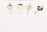 50Pcs Mixed Peach Heart Key Pendant DIY Jewelry Accessories of Necklace Bracelet