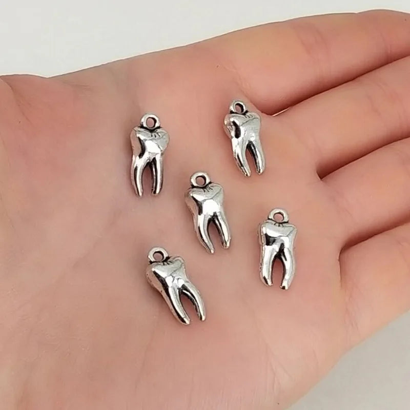 50pcs 3D Zombie Tooth Molar Charms 16x8x5mm Antique Silver Plated Pendants DIY