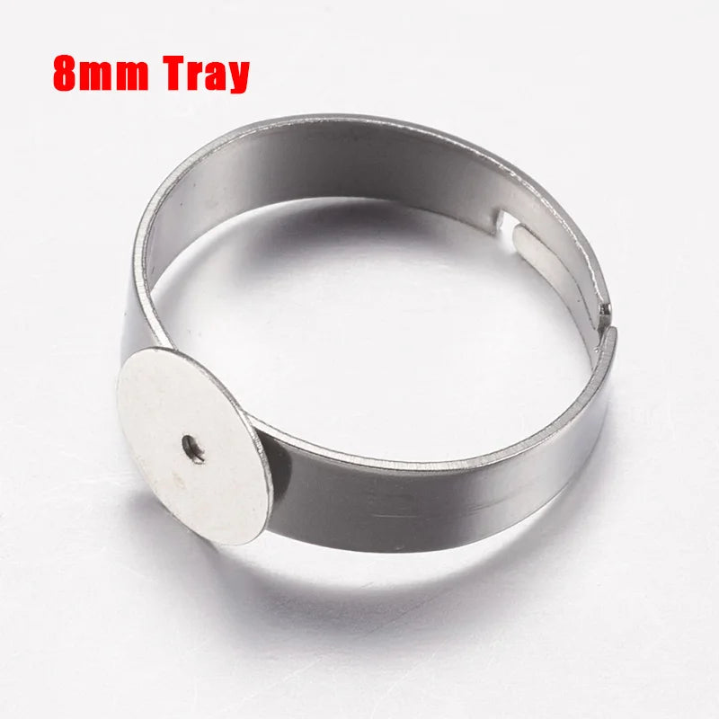 50pcs Size 7 Adjustable Stainless Steel Rings with Flat Round Tray
