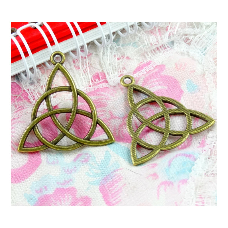 50pcs Triangle Charm 29*28MM Antique Silver Plated DIY Jewelry Supplies