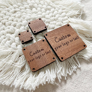 50pcs Square Wooden Logo Tags 4mm Thickness Engraved Text LOGO with 4 Holes
