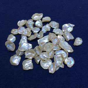 5PCS Natural Freshwater Pearl Petal Shape Beads 10-13mm