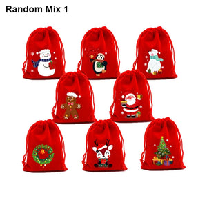 5Pcs 9x12cm Christmas Velvet Gift Bags Drawstring Pouch Xmas Candy Favor Bag