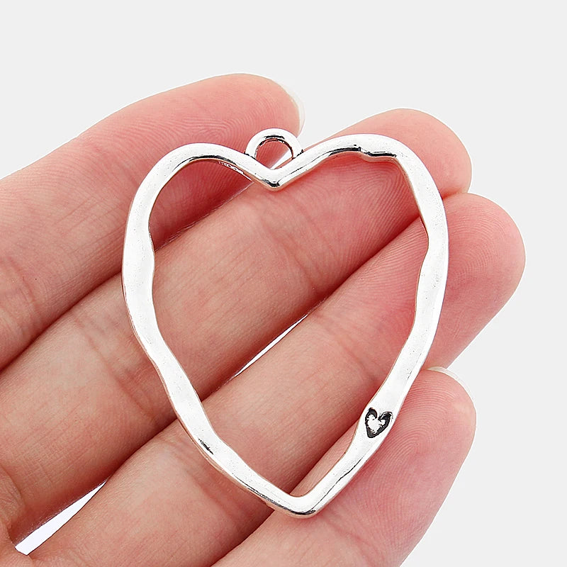 5pcs Silver Hollow Heart Charm Pendant for DIY Jewelry Making