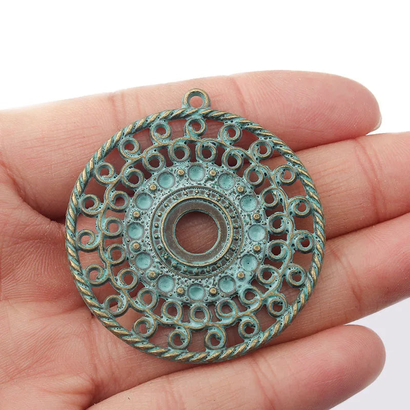 5pcs Hollow Round Charms Pendants 10mm Bezels for Necklace Making