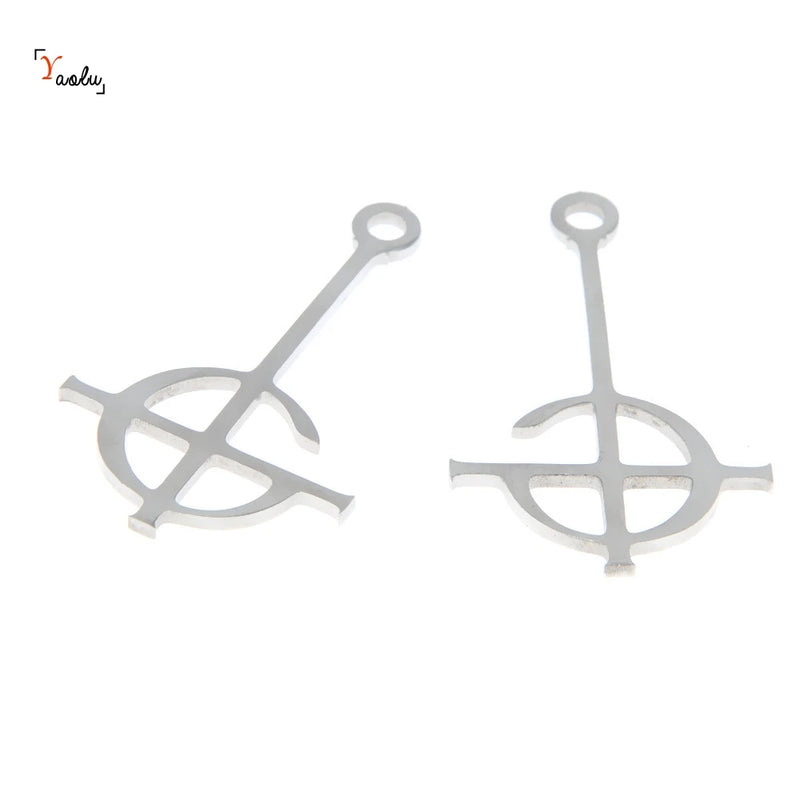 5pcs Grucifix Ghost Symbol Nameless Ghoul Charm Pendant